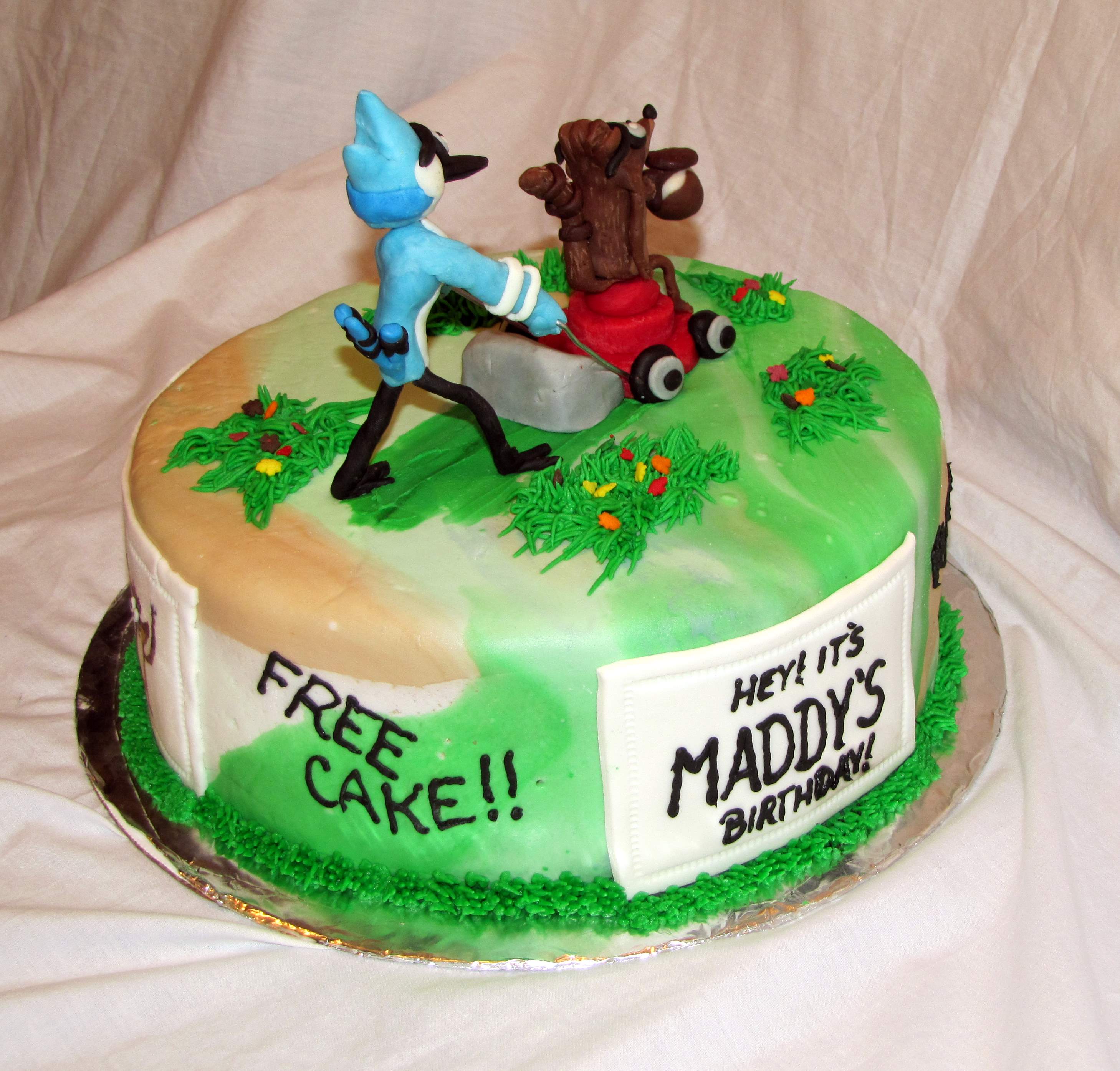 mordecai-rigby-the-regular-show-birthday-cake-owl-and-the-pussycat-cakes